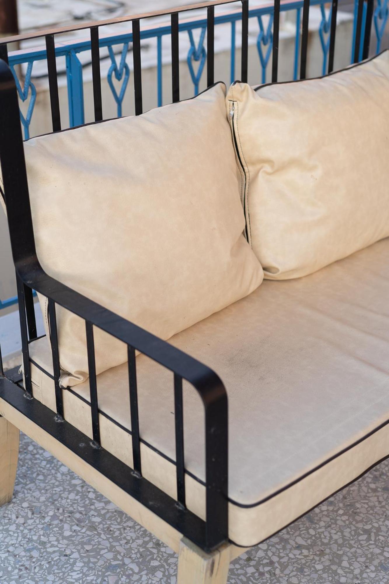 Central Mytilene City-View Apartment For 7 ภายนอก รูปภาพ